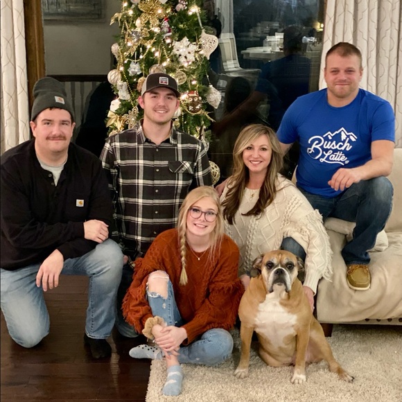 Meet your Posher, Marsha - Picture 2 of 4